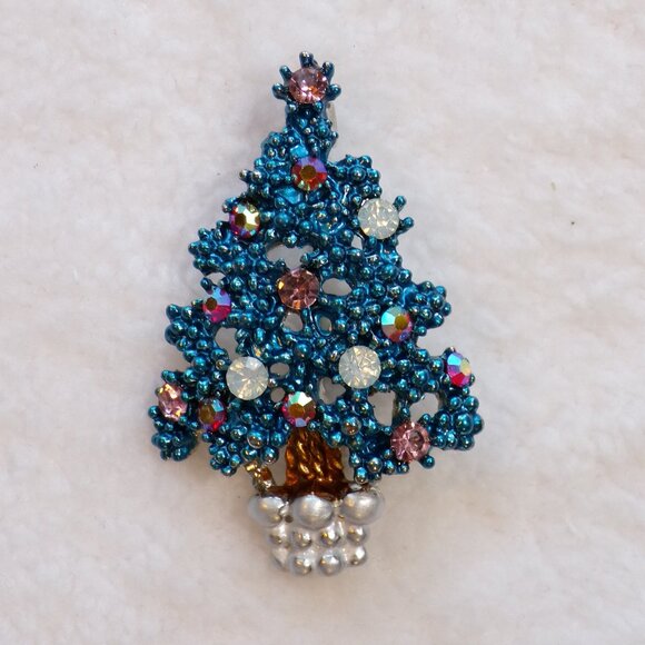 Blue Rhinestone Holiday Tree Pin Brooch - Picture 2 of 8
